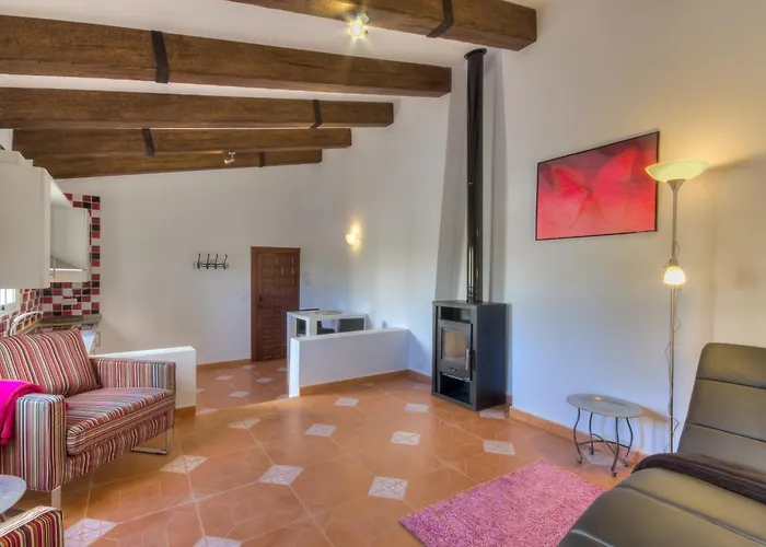 Villa Damara